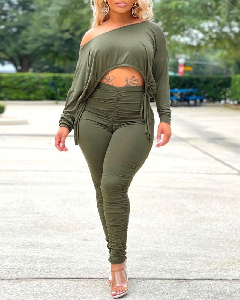 

Off Shoulder Asymmetrical Top & Ruched Pants Set, Army green