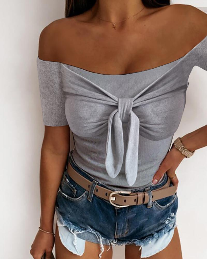 

Straight Across Knotted Front T-shirt, Gray