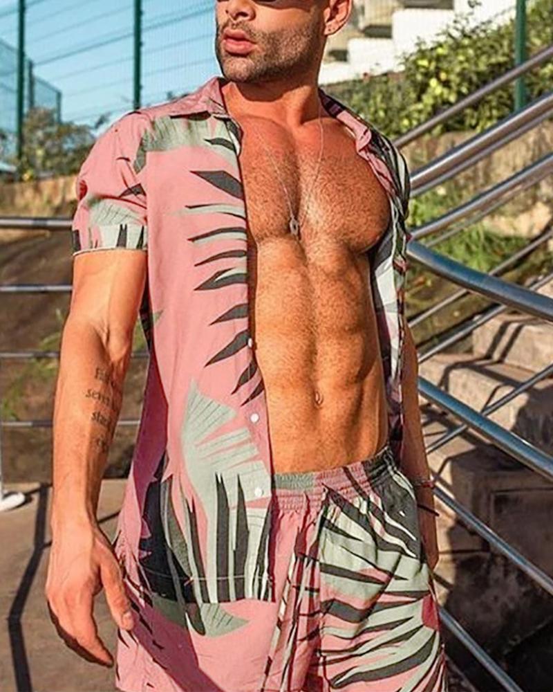 

Vacation Style All Over Print Short Sleeve T-shirt With Short Pants Suit Sets, Pink