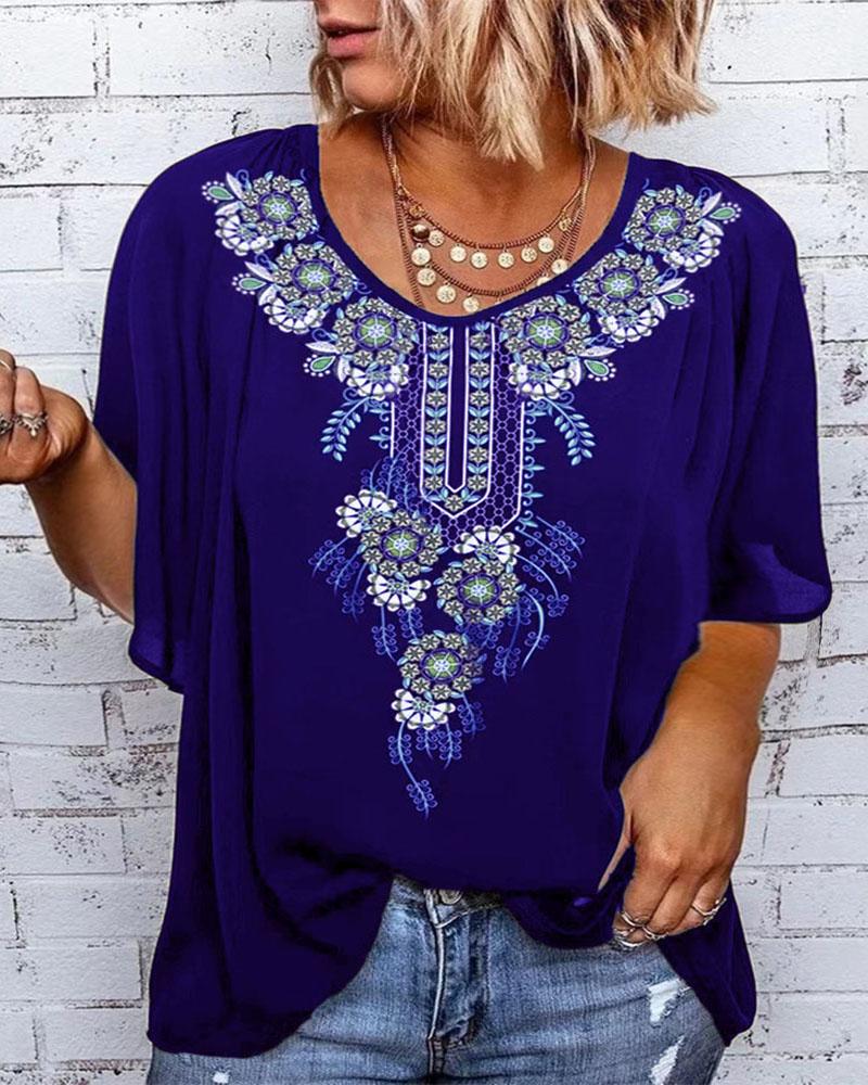 

Plus Size Tribal Print Ruched Design Casual T-shirt, Blue