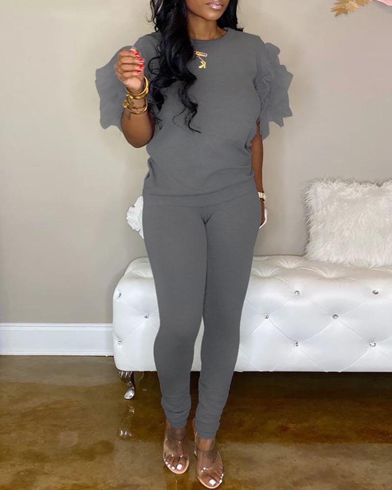 

Ruffles Solid Casual Top & Pant Sets, Gray