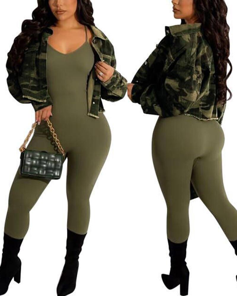 

Camouflage Print Buttoned Long Sleeve Crop Jacket, Green