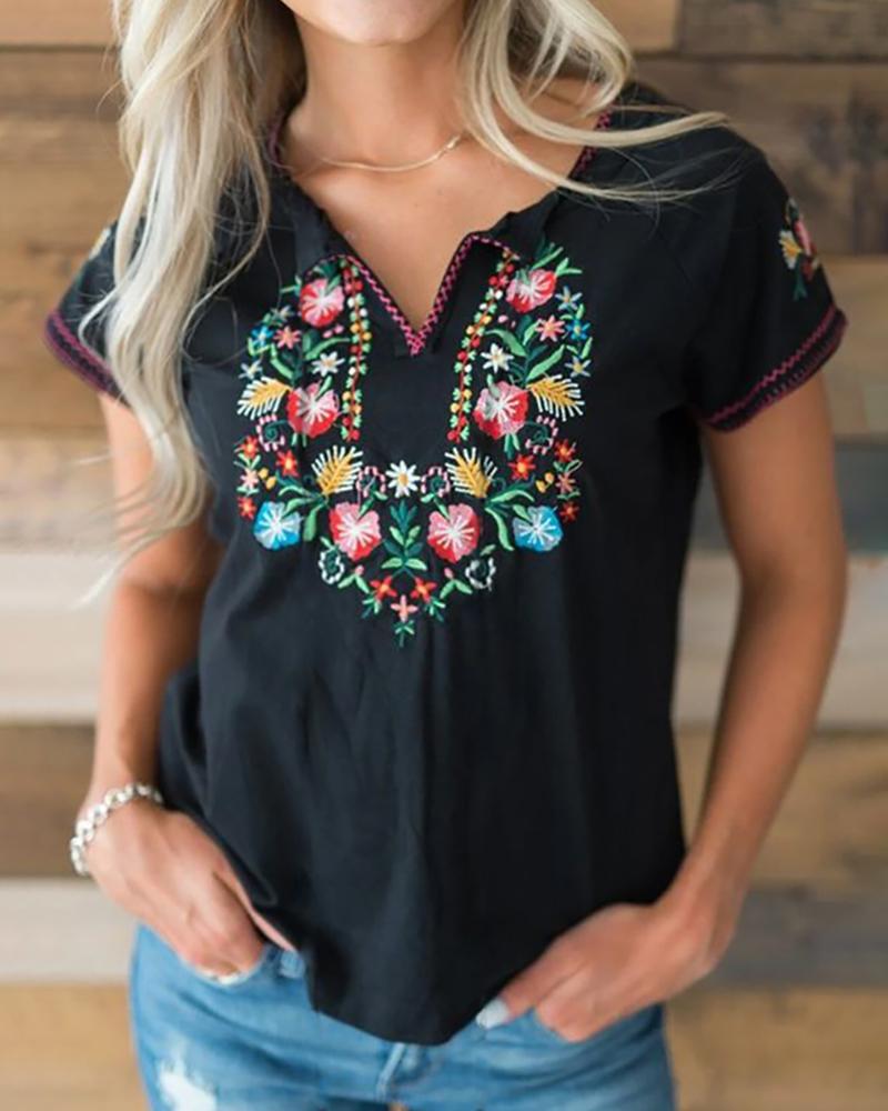 

Short Sleeve Embroidery Casual T-shirt, Black
