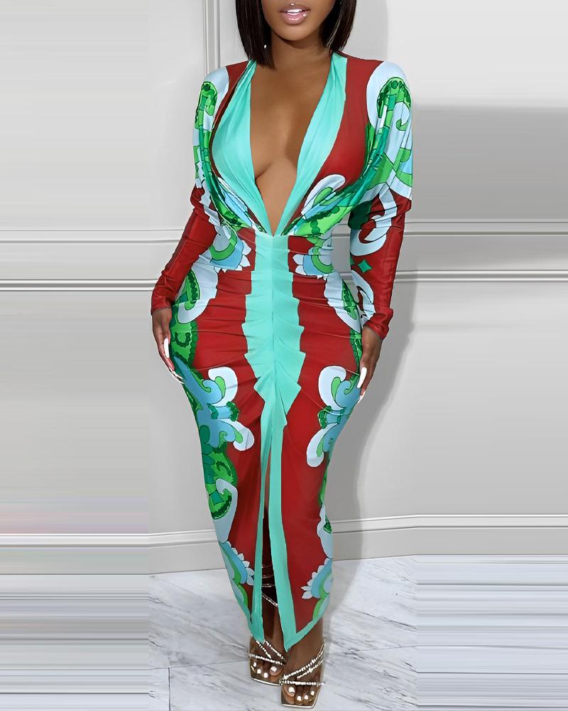 

Graphic Print Plunging Neck Ruched Party Dress, Red