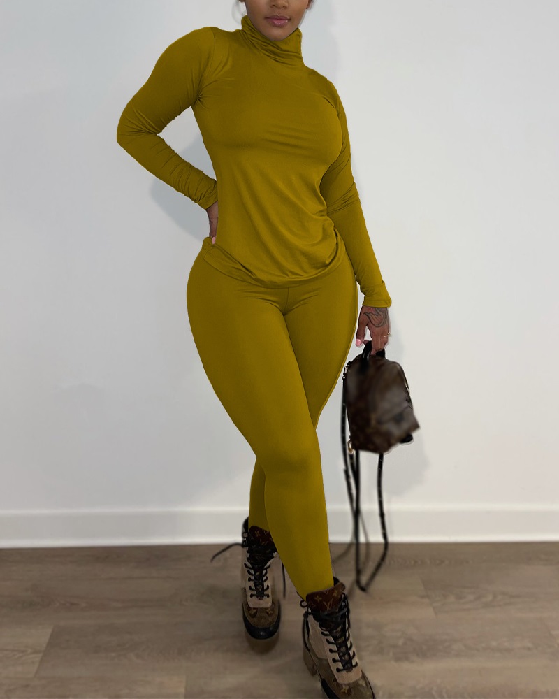 

Long Sleeve High Neck Top & Pants Set, Yellow