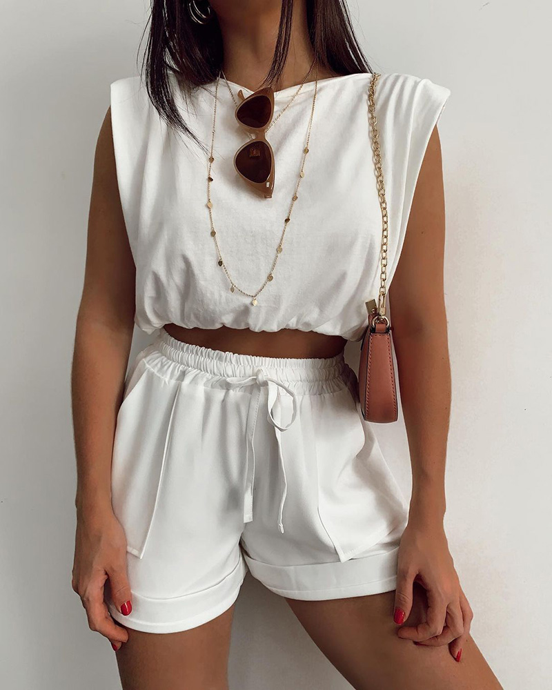 

Sleeveless Crop Top & Drawstring Design Shorts Set, White