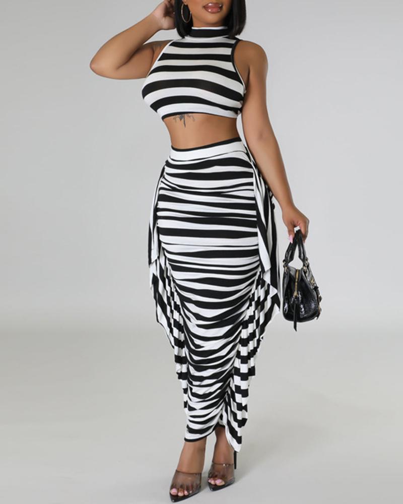 

Striped Print Sleeveless Top & Ruffles Skirt Set, Black
