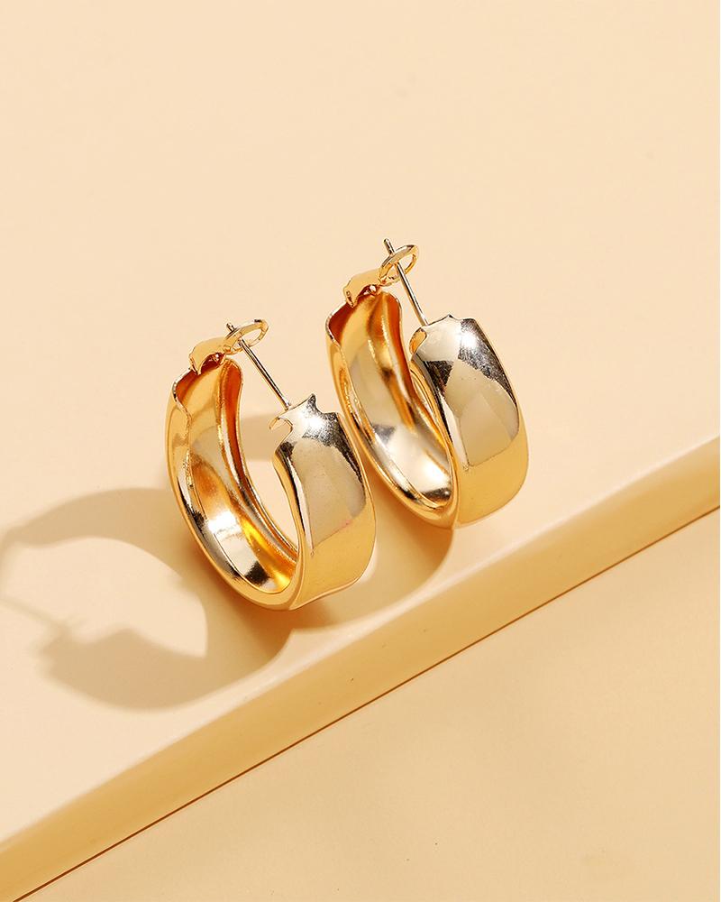 

1Pair Round Shaped Earrings, Gold