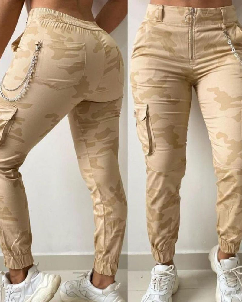 

Camo Print Zipper Fly Flap Pocket Cargo Pants, Apricot