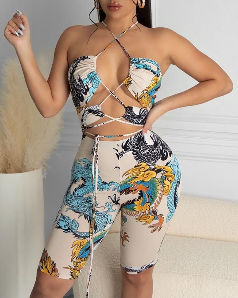 

Halter Cutout Front Dragon Print Top & High Waist Shorts Set, Blue