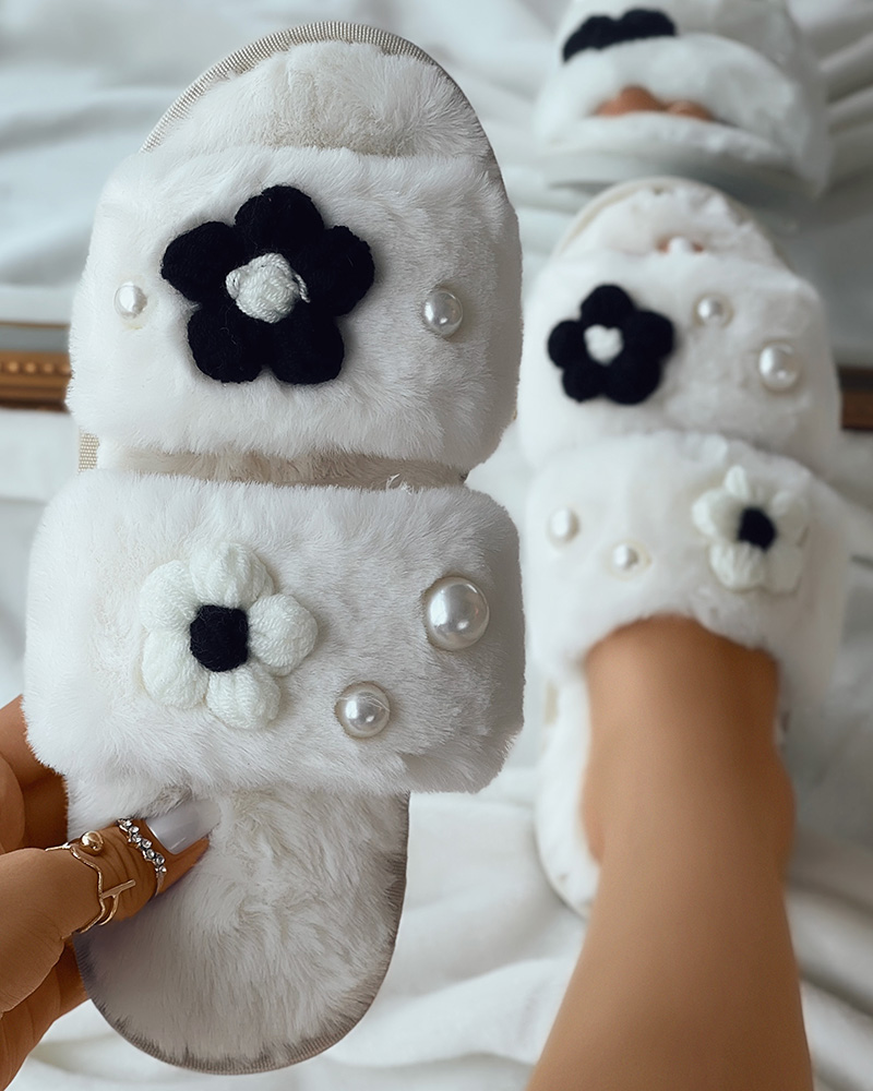 

Fuzzy Floral Pattern Pearls Decor Slippers, Beige