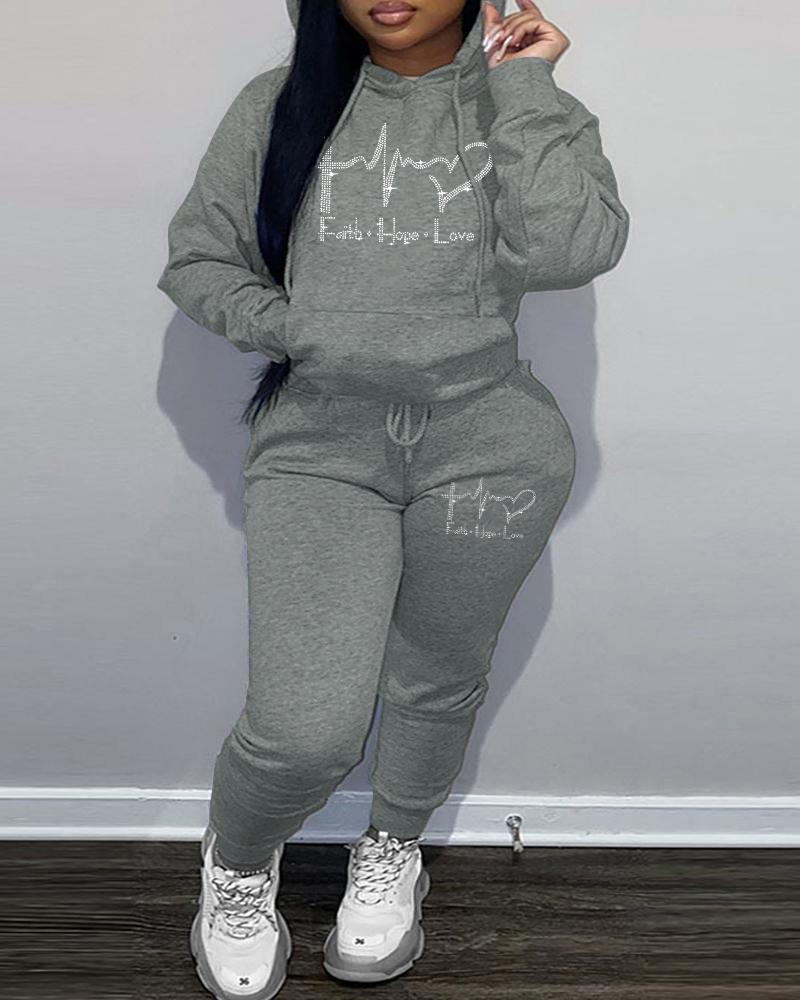 

Plus Size Rhinestone Faith Hope Love Heart Pattern Hoodie & Sweatpants Set, Gray