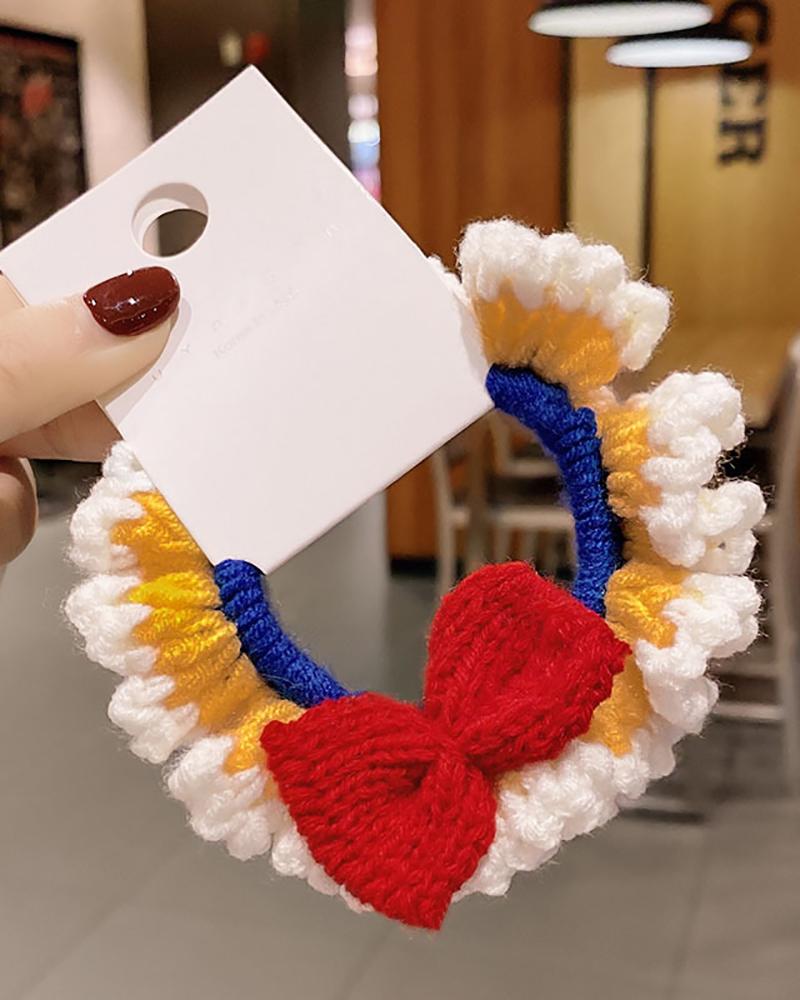 

Knit Snow White Scrunchie, Yellow