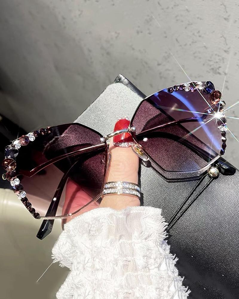 

1Pair Irregular Frame Rhinestone Decor Sunglasses, Style3