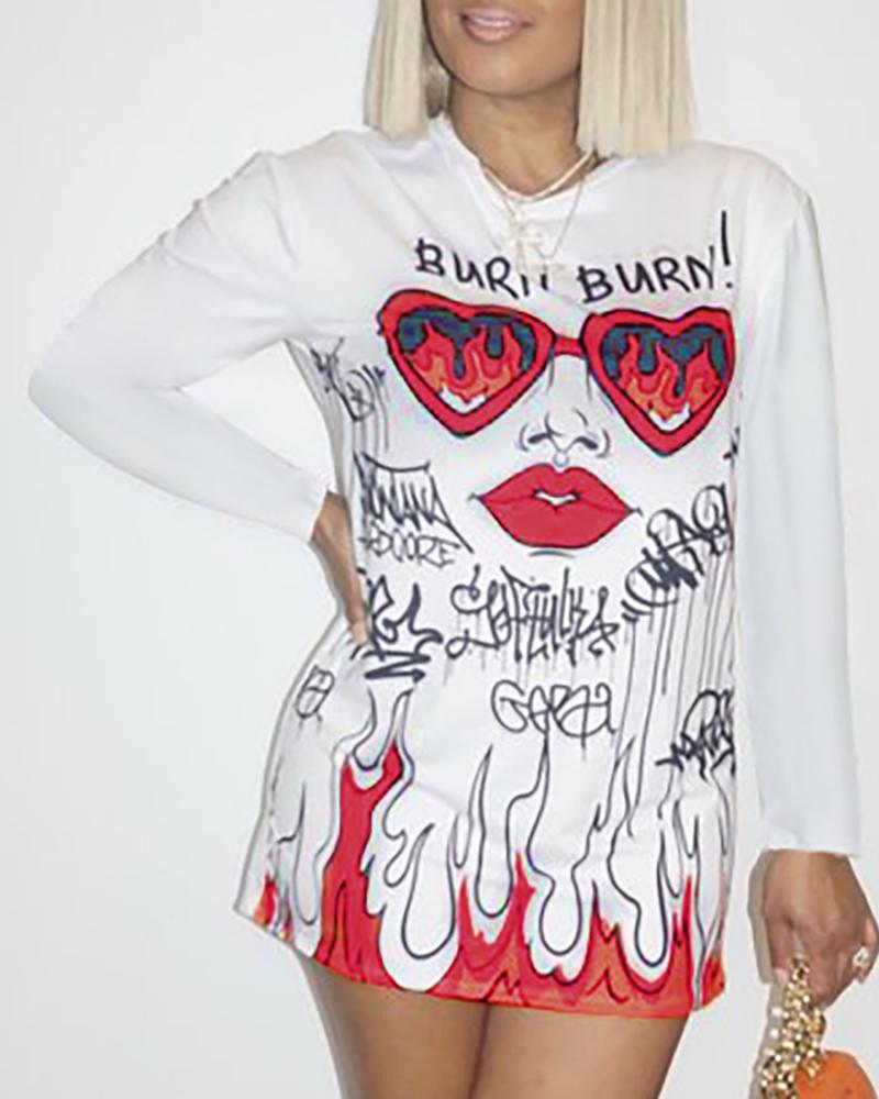

Graphic Print Long Sleeve Straight Dress, White