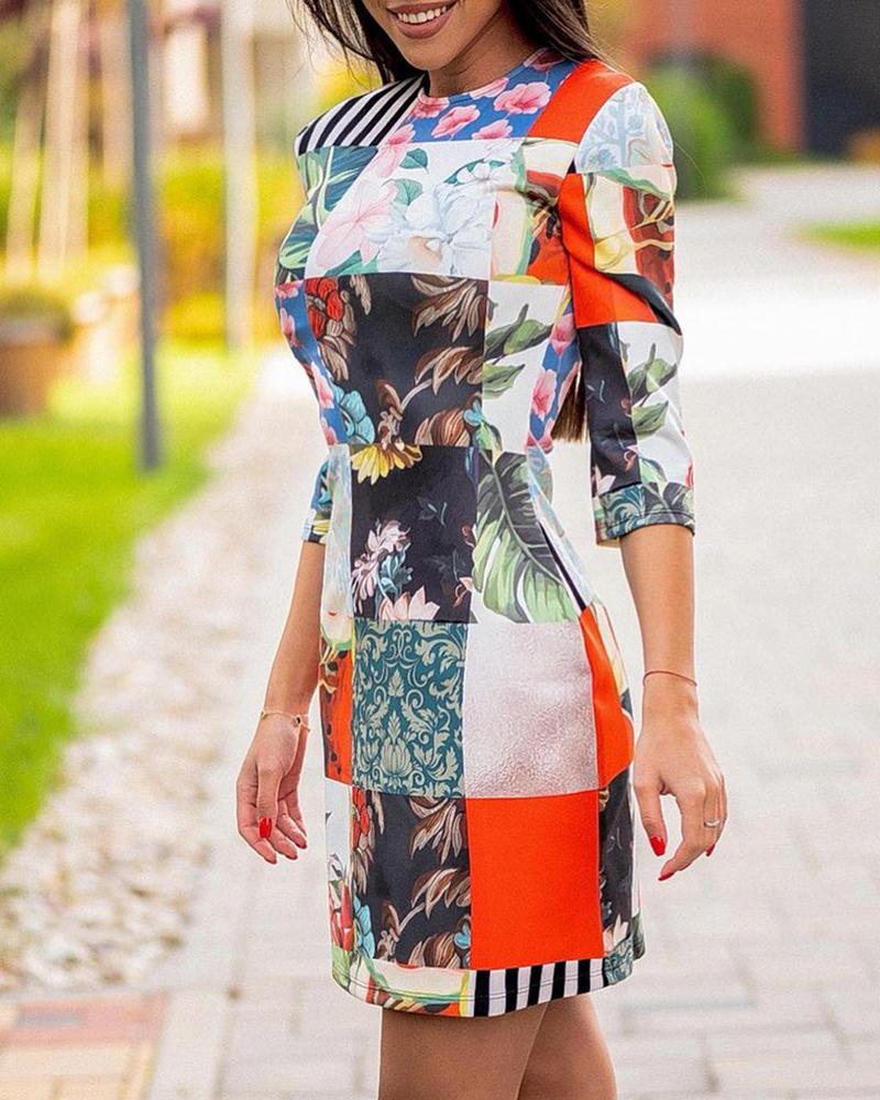 

Half Sleeve Allover Print Dress, Multicolor