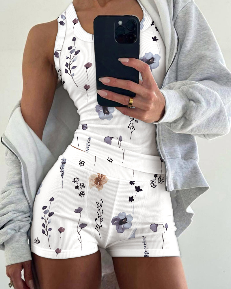 

Conjunto de 2 piezas con estampado floral, camiseta sin mangas con cuello en U y pantalones cortos con cintura elástica, conjunto de canalé de corte entallado, White