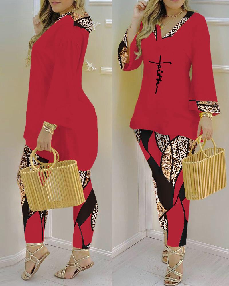 

Plus Size Faith Baroque Leopard Print Top & Pants Set, Red