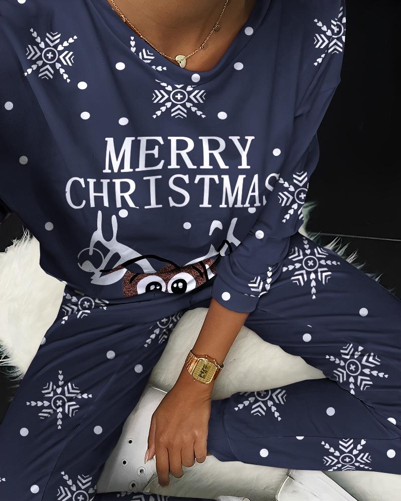 

Merry Christmas Snowflake Reindeer Print Pajamas Set, Purplish blue