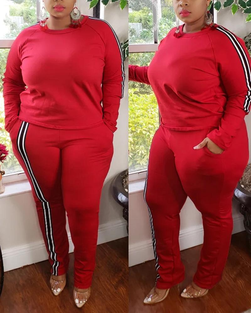 

Plus Size Contrast Paneled Long Sleeve Top & Pants Set, Red