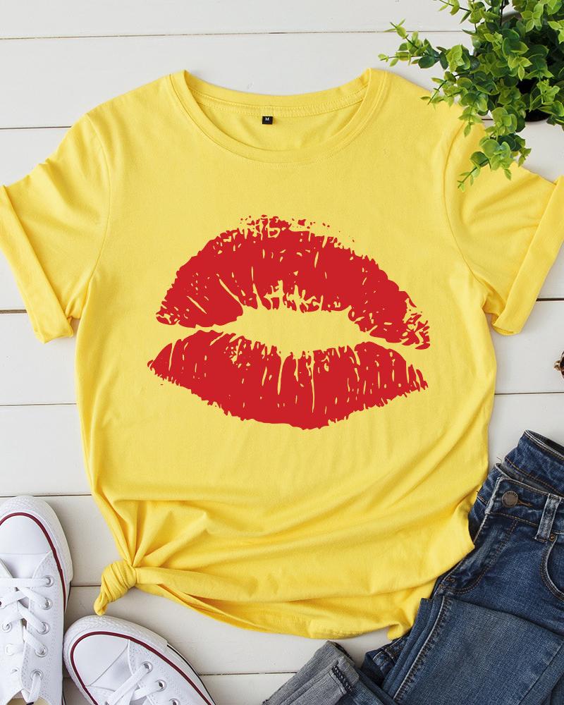 

Lip Print Short Sleeve Casual T-shirt, Yellow