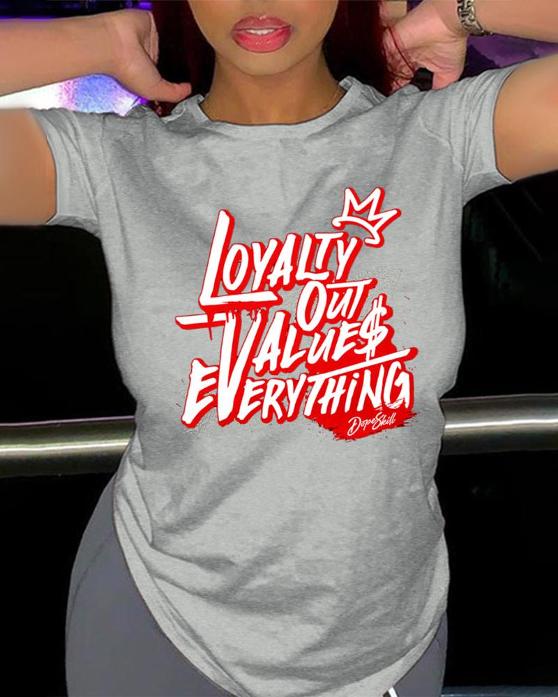 

Plus Size Loyalty Out Values Everything Print T-shirt Graphic Tee, Gray