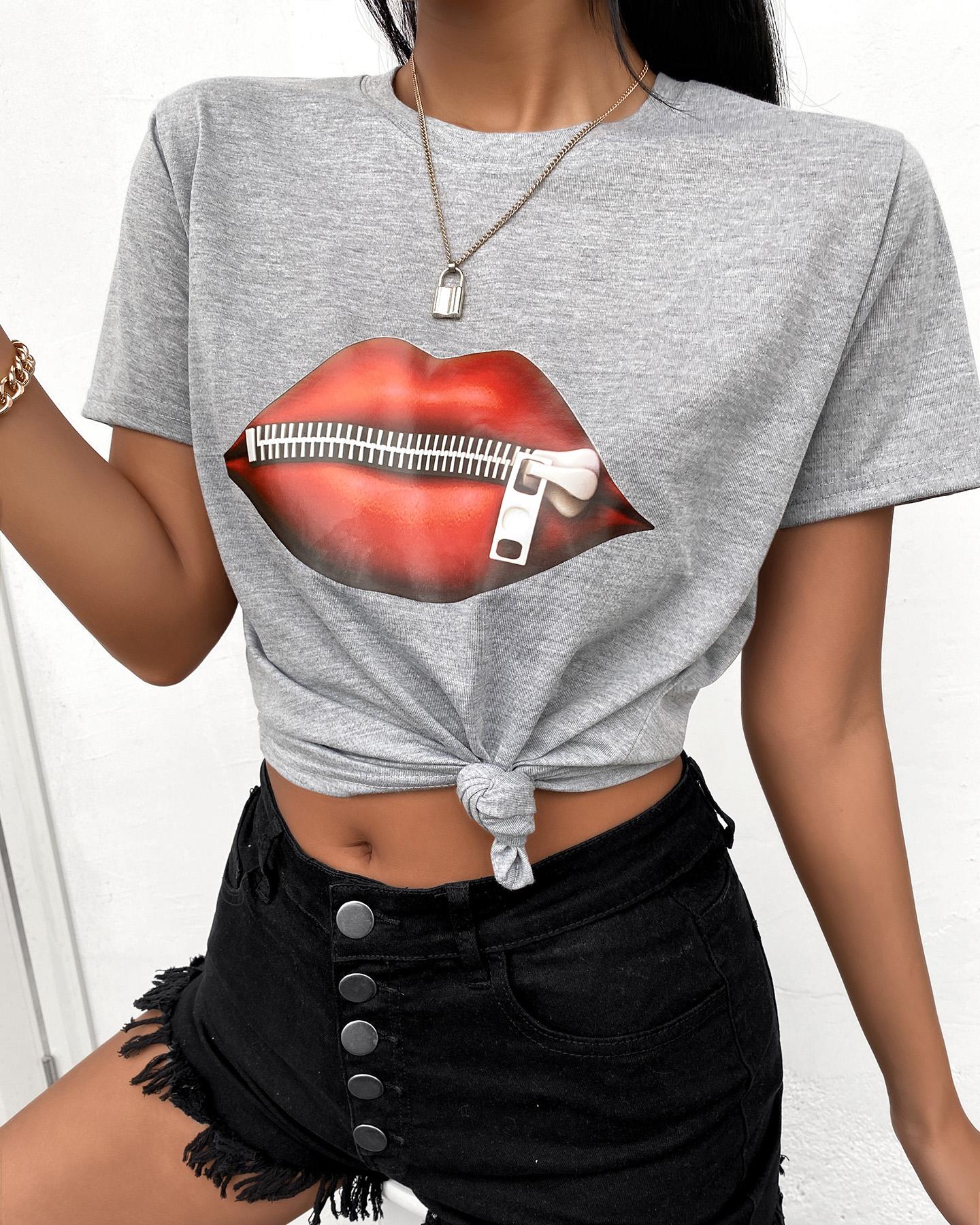 

Zipper Lip Print Short Sleeve T-Shirt, Gray