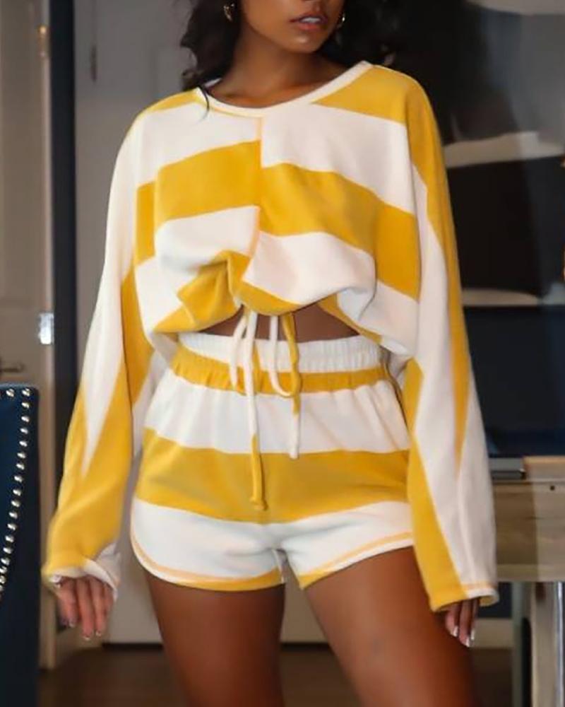 

Striped Print Drawstring Crop Top & High Waist Shorts Set, Multicolor
