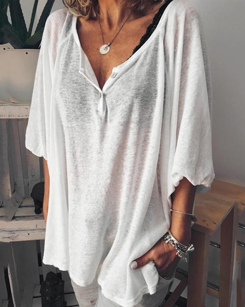

Scoop Neck Buttoned Casual Top, White