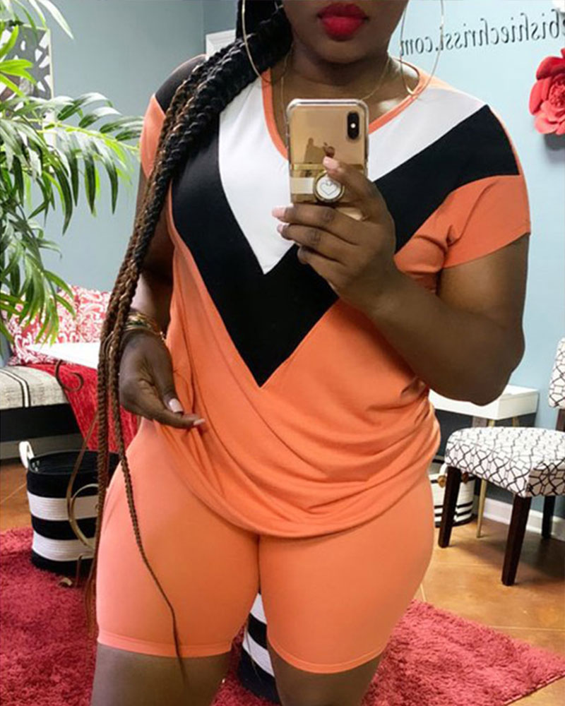 

Plus Size Chevron Print Casual Top & Shorts Set, Orange