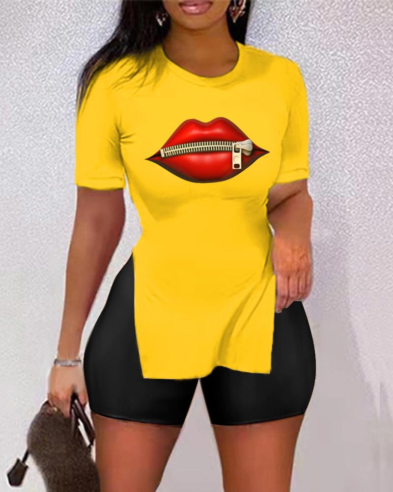 

Lip Print Split Hem Top & Shorts Set, Yellow