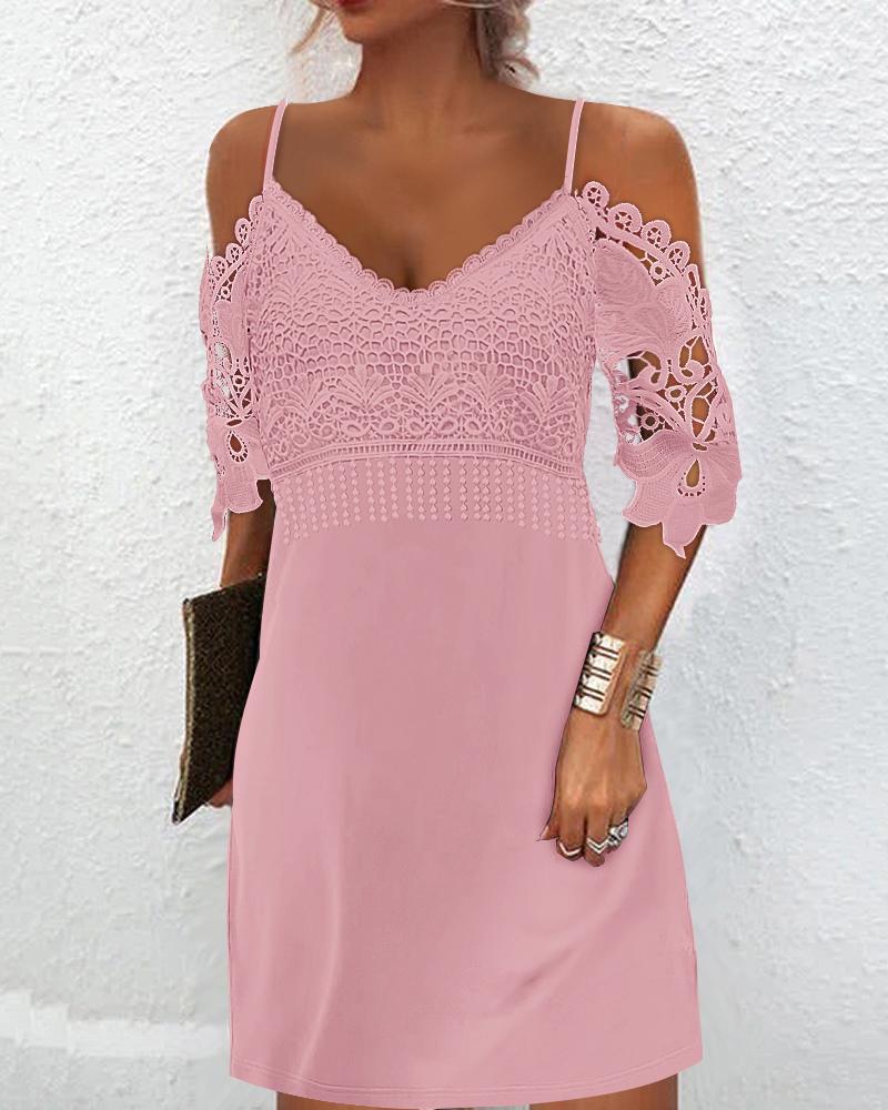 

Contrast Lace Cold Shoulder Casual Dress, Pink