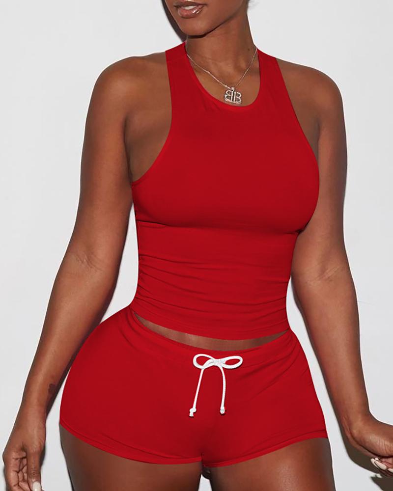 

Sexy Solid Color Sporty Vest Shorts Set, Red