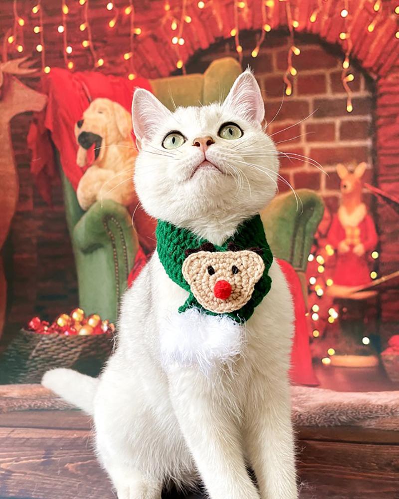 

Christmas Costume Scarf Feather Detail Knit Collar, Green