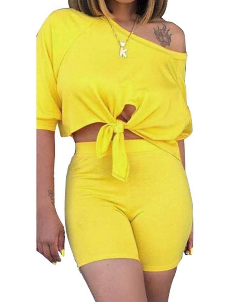 

Tied Detail Top & High Waist Shorts Set, Yellow