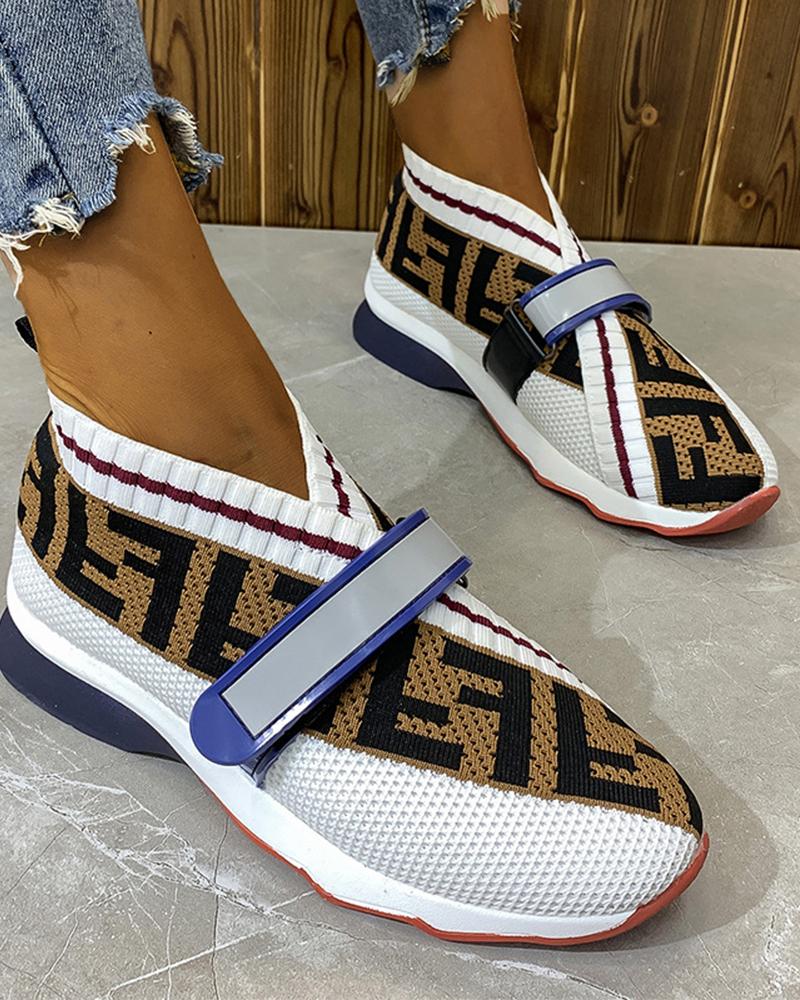 

Colorblock Round-toe One Bandage Flat Sneaker, White