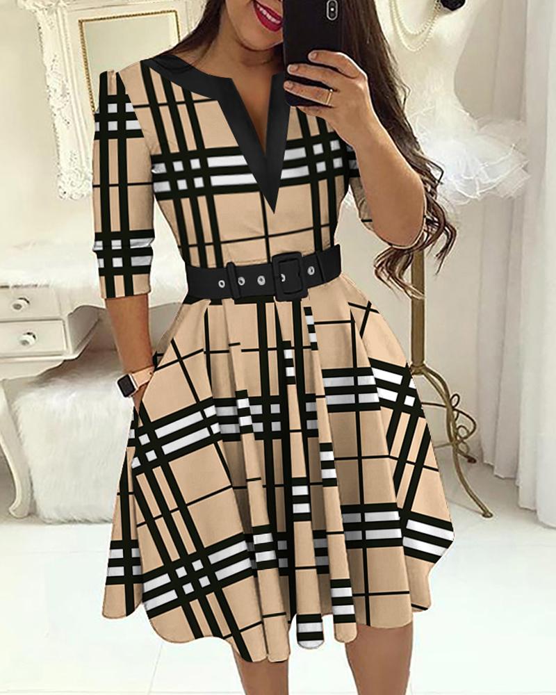 

Plaid Print Notch Neck Casual Dress With Belt, Khaki