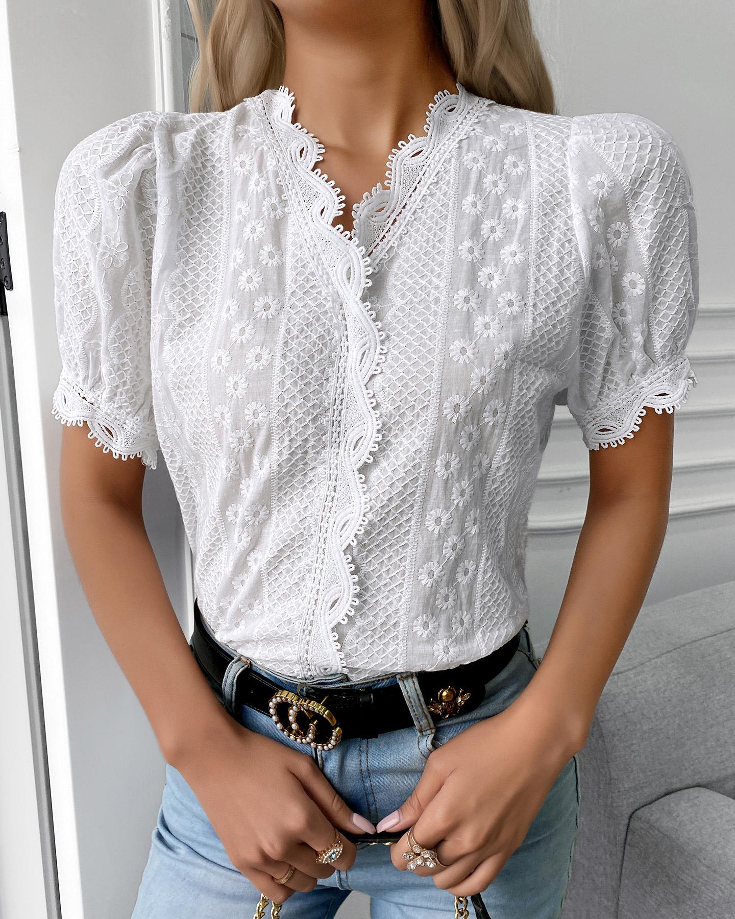 

Lace V Neck Wrap Short Puff Sleeve Top, White