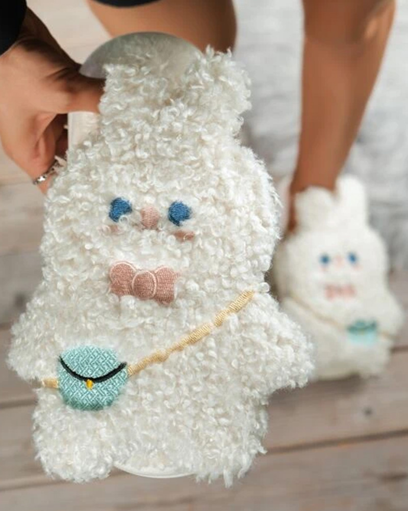 

Christmas Cartoon Rabbit Fluffy Slippers, Beige
