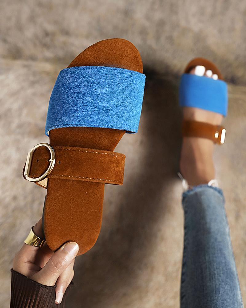 

Colorblock One Banded Round-toe Sandals, Blue