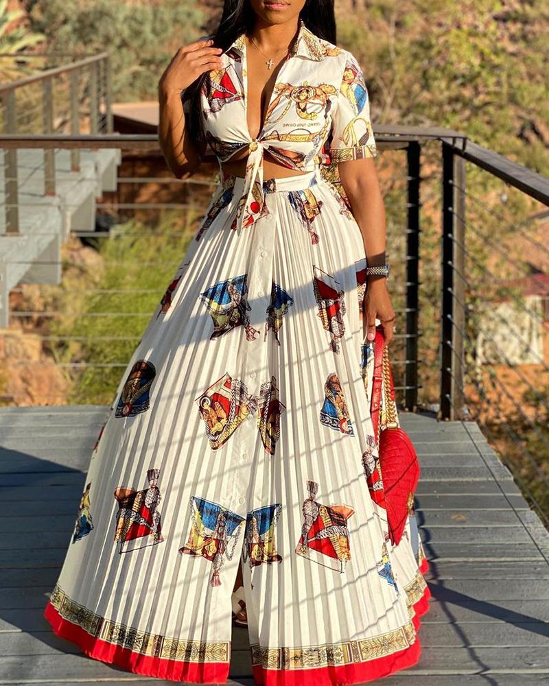 

Graphic Print Tie Front Top & Pleated Skirt Set, White