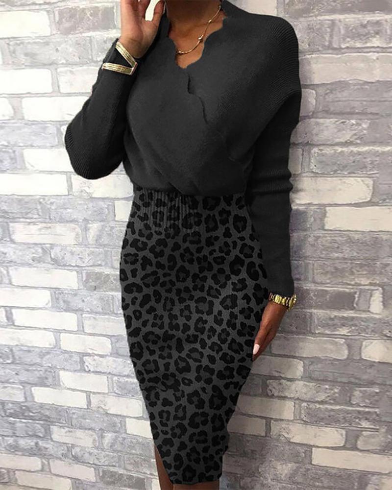 

Cheetah Print Long Sleeve Wrap Midi Dress, Black