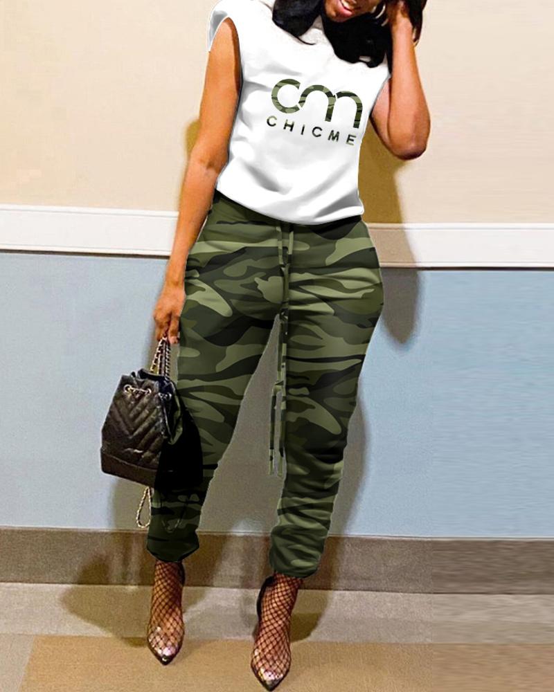

ChicMe Letter Print Padded Shoulder Top & Drawstring Camouflage Print Pants Set, Green
