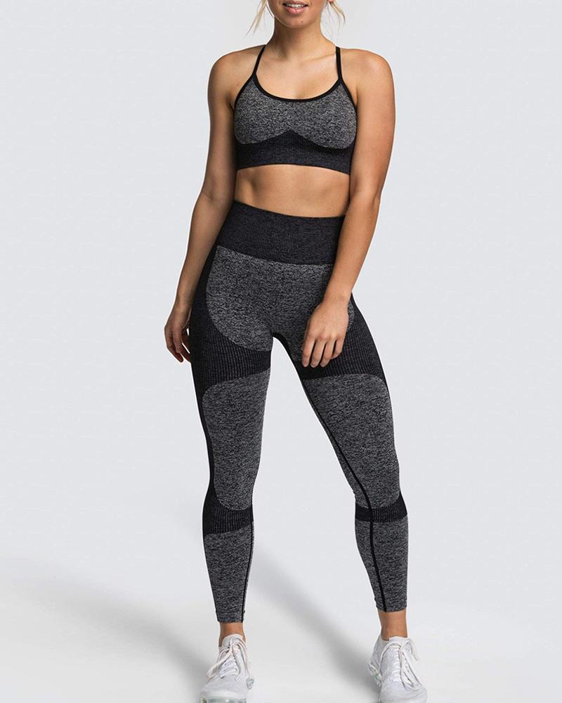 

Contrast Paneled U-Neck Active Sets, Black