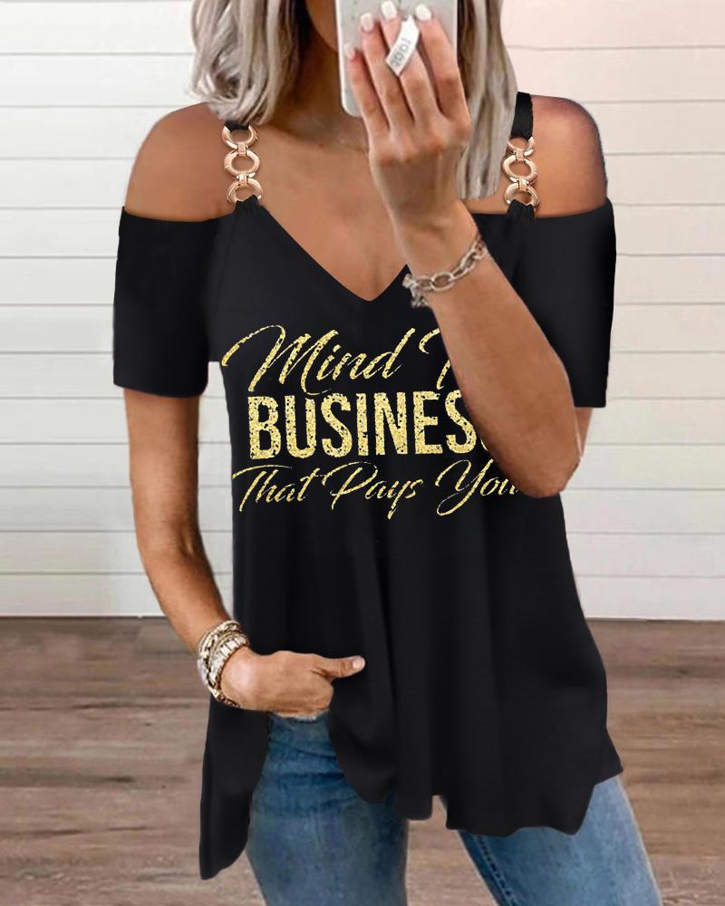

Cold Shoulder Cutout Sleeve Chain Strap Letter Print Top, Black