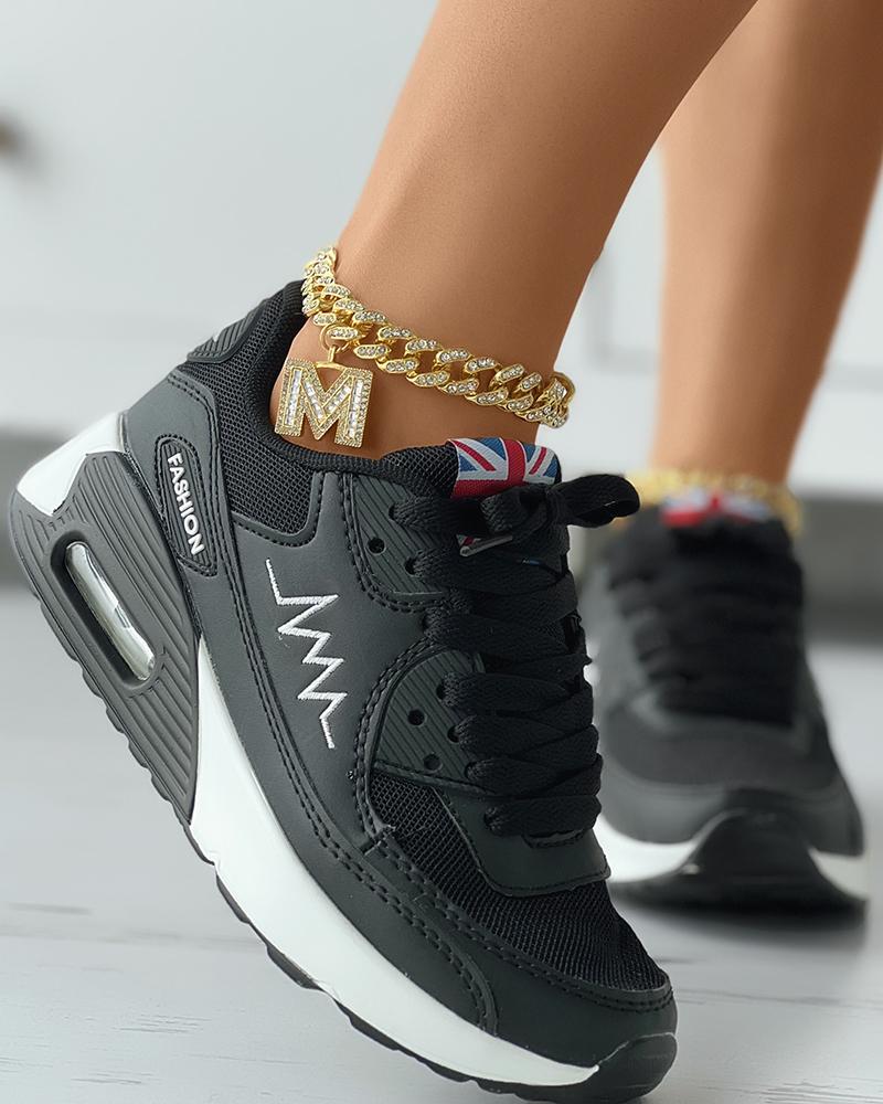 

Graphic Letter Pattern Lace-up Sneakers, Black