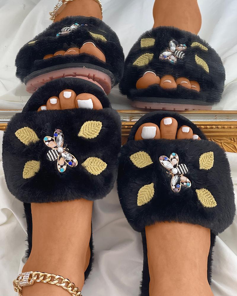 

Bee Decor Leaf Embroidery Fluffy Slippers, Black