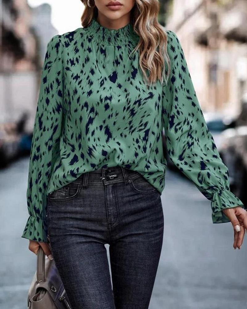 

Allover Print Shirred Detail Long Sleeve Top, Green