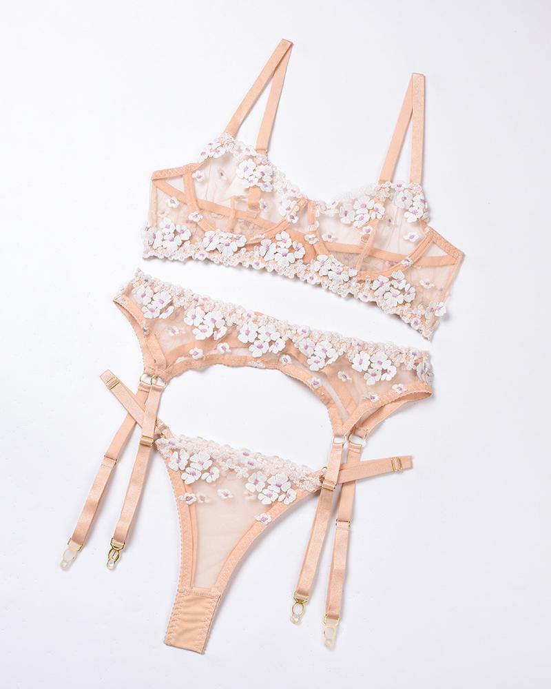 

Sexy See-through Splicing Floral Embroidery Sling Bra Sets With Garter, Apricot