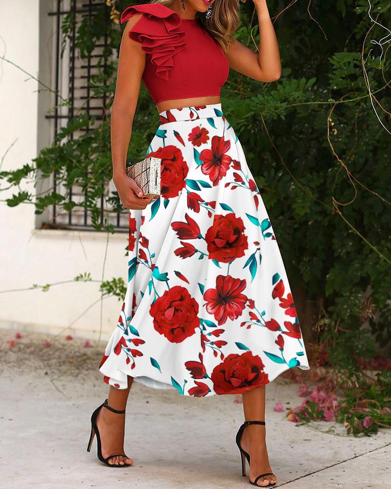 

Solid Ruffle Hem Cut-Out Back Crop Top & Floral Print Skirt Set, Red